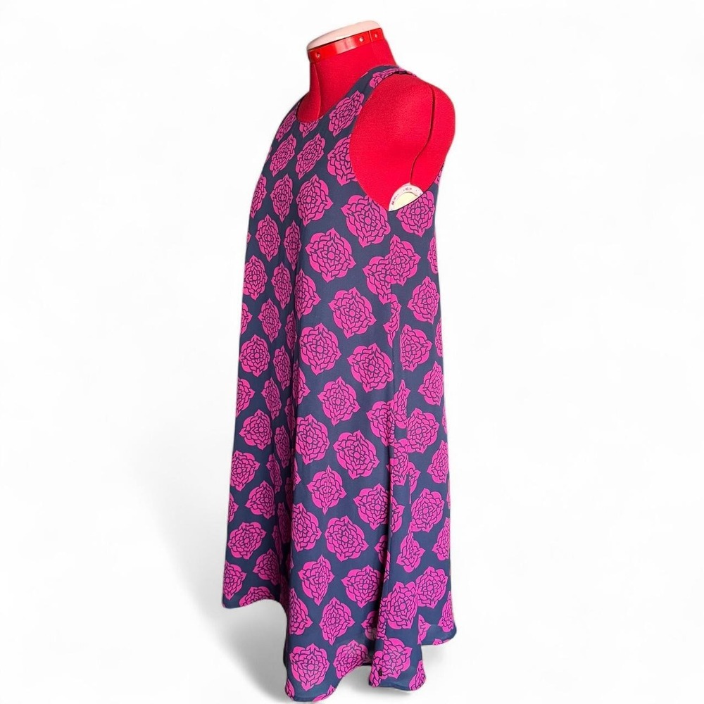 Hatley pink and navy floral shift dress with bow tie detail in back size XS - Picture 5 of 7